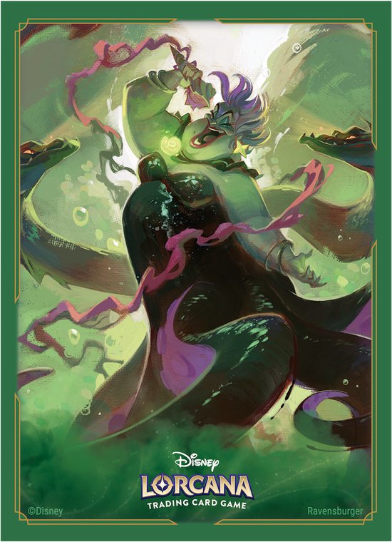 Lorcana Bewaar en bescherm je Disney Lorcana kaarten in stijl met deze Ursula Deck Box! Deze stevige en duurzame opbergdoos is perfect voor elke fan van The Little Mermaid en biedt ruimte voor een compleet deck. Dankzij het compacte ontwerp neem je je kaa