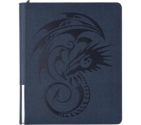 Accessoires De diepe blauwe oceanen van Arcania, waar vele schatten verborgen liggen. Bewaar en show je waardevolle kaarten veilig met de exclusieve Zipster binder, de favoriet van verzamelaars en traders. De versterkte Dragon Skin cover beschermt tegen d