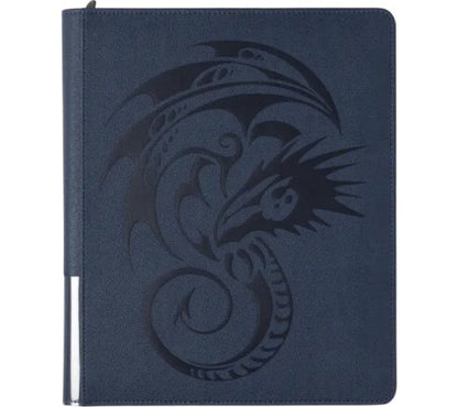 Accessoires De diepe blauwe oceanen van Arcania, waar vele schatten verborgen liggen. Bewaar en show je waardevolle kaarten veilig met de exclusieve Zipster binder, de favoriet van verzamelaars en traders. De versterkte Dragon Skin cover beschermt tegen d