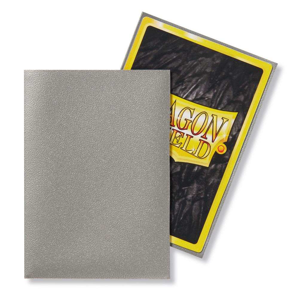 Accessoires Lightning, bold and impactful: Japanese size Dragon Shield Dual Matte sleeves. Clear front and a textured matte back. Fully opaque sleeves with a black interior, an elegant backdrop for black bordered cards.Comes in a box with 60 sleeves. The