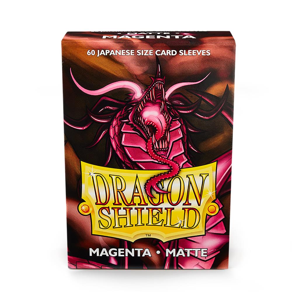 Accessoires Dragon Shield Matte Japanese Sleeves (59x86mm). Deze Sleeves zijn PVC vrij en geschikt voor kaartspellen, zoals: Yu-Gi-Oh!™& Naruto™. Een box bevat 60 Sleeves en is voorzien van een printed label om je favoriete deck te labelen. Kleur Sleeves: