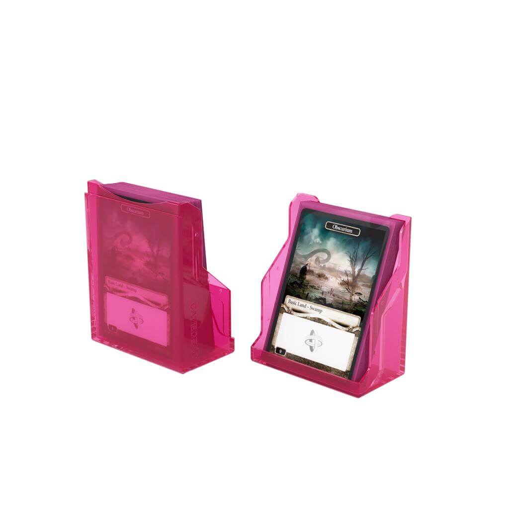 Accessoires The Bastion 50+ is a very compact and rock-solid deck box to safely protect 50+ double-sleeved cards in Closable Inner Sleeves. It is ideal for decks with 55+ double-sleeved cards in standard inner sleeves. Due to translucent materials and sma
