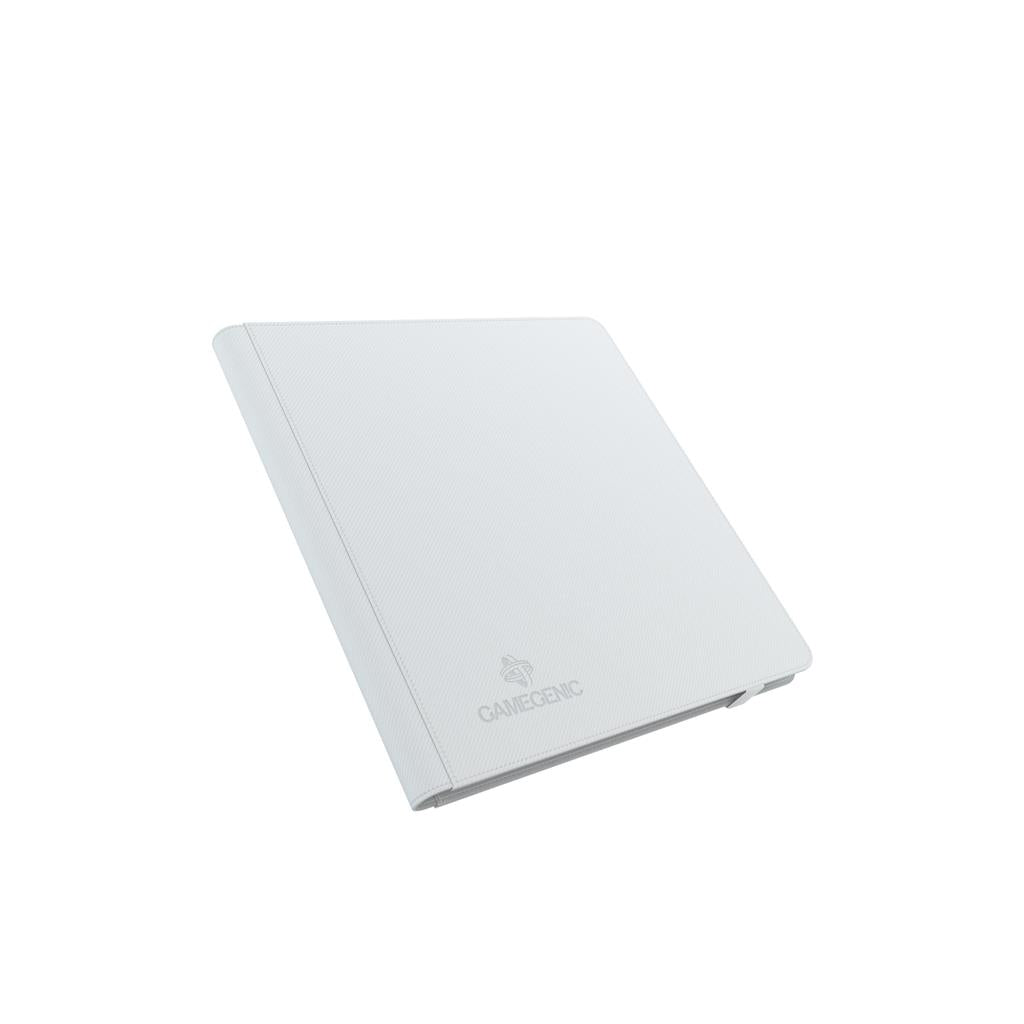 Accessoires Dit witte Prime album is voorzien van 20 sideloading 24-Pocket pagina's voor een totale capaciteit van 480 kaarten (zelfs met dubbele sleeves).