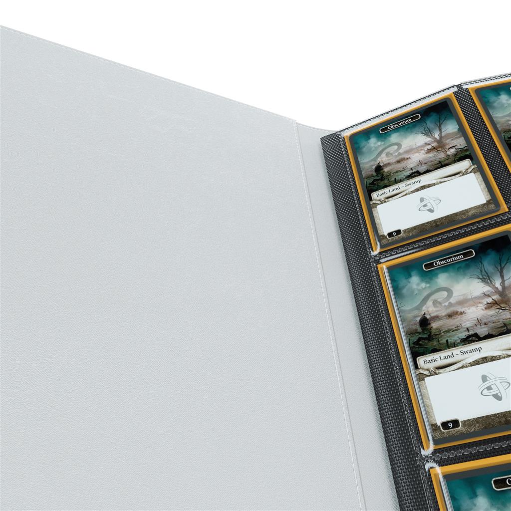 Accessoires Dit witte Prime album is voorzien van 20 sideloading 24-Pocket pagina's voor een totale capaciteit van 480 kaarten (zelfs met dubbele sleeves).