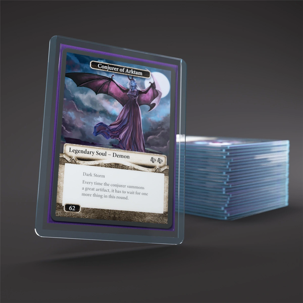 Accessoires Premium Toploading Exoshields 35ptMaximum protection for your most valuable cards!Our Gamegenic TOPLOADING EXOSHIELDS are high-quality, super clear premium toploading cases for standard-sized cards. Thick plastic encloses the card, keeps it cl