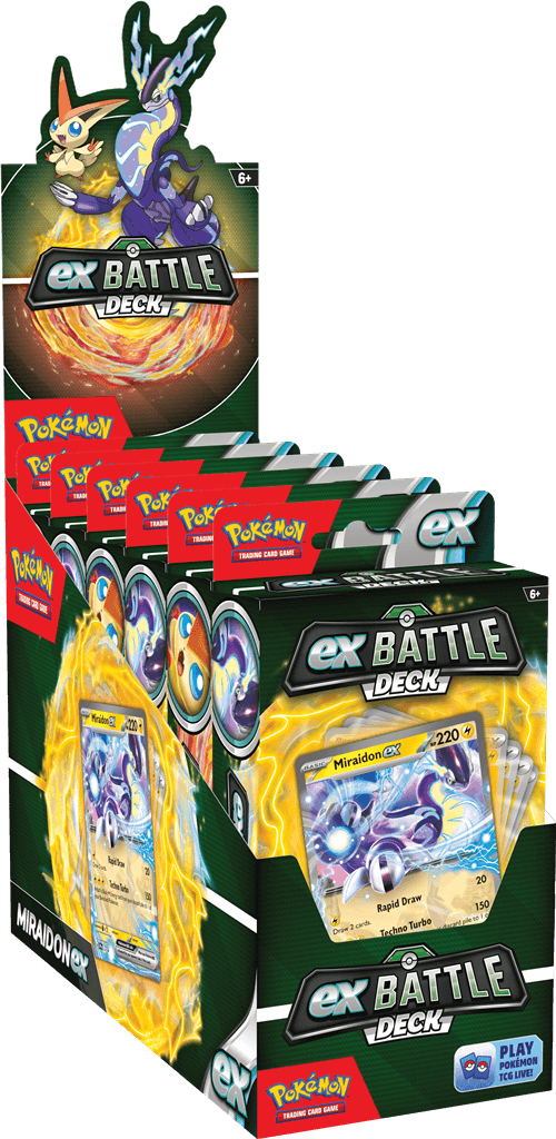 Pokémon De POK TCG May ex Battle Decks bevat: 1 set met 60 kaarten waarmee je direct aan de slag kunt 3 referentiekaarten 1 handleiding om snel te kunnen beginnen 1 single-player speelmat 1 set damage counters 1 munt 1 Deckbox 1 strategie overzicht 1 code