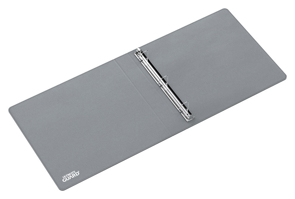 Accessoires High quality, 30 mm wide, 3-ring album with innovative XenoSkin cover for QuadRow Pocket Pages. Holds QuadRow pocket pages Resistant XenoSkin material Microfiber inner lining Heavy-duty D-Ring Data sheet: Width: 350 mm Height: 320 mm Depth: 50