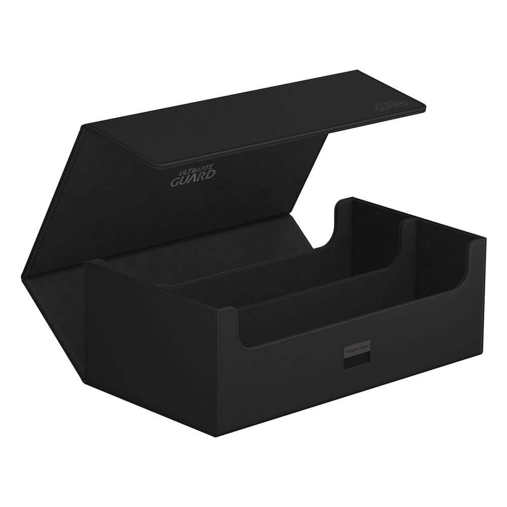 Accessoires Double your storage with our Arkhive 800+! This box offers space for more than 800 double-sleeved cards in standard size, can hold 350 Toploaders, or its two rows can simply be filled with a selection of your favorite deck boxes and cases. Its
