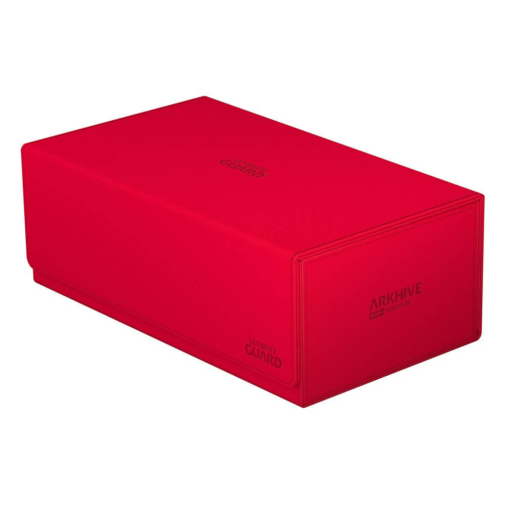 Accessoires Double your storage with our Arkhive 800+! This box offers space for more than 800 double-sleeved cards in standard size, can hold 350 Toploaders, or its two rows can simply be filled with a selection of your favorite deck boxes and cases. Its