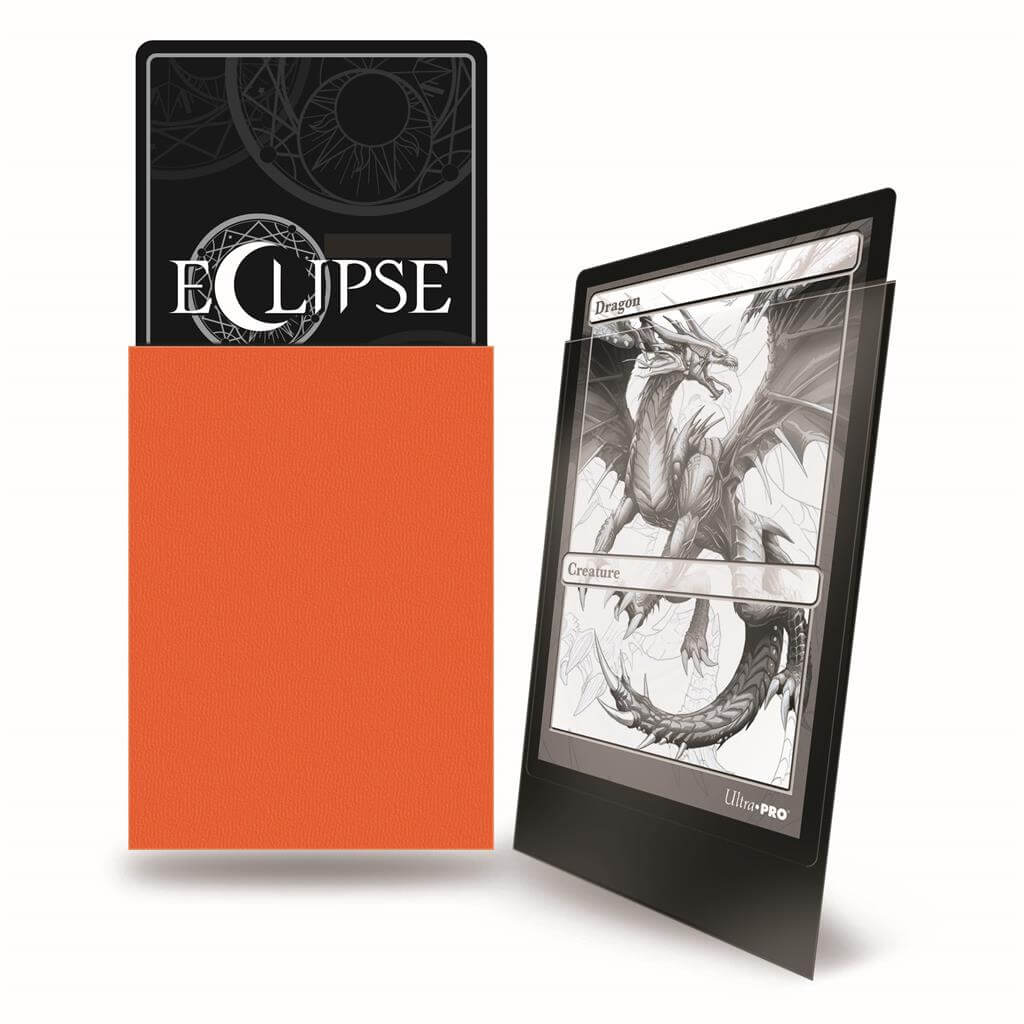 Accessoires Eclipse Deck Protector sleeves are now in 100ct packages, with three new colors! Royal Purple, Smoke Grey, & Forest Green. • New part numbers and color names to avoid ordering confusion. • Increased color and edge consistency. • All colors are