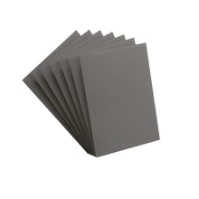 Accessoires Deze grijze Prime Sleeves bieden een hoogwaardige bescherming voor standaard formaat kaarten van maximaal 64x89mm.