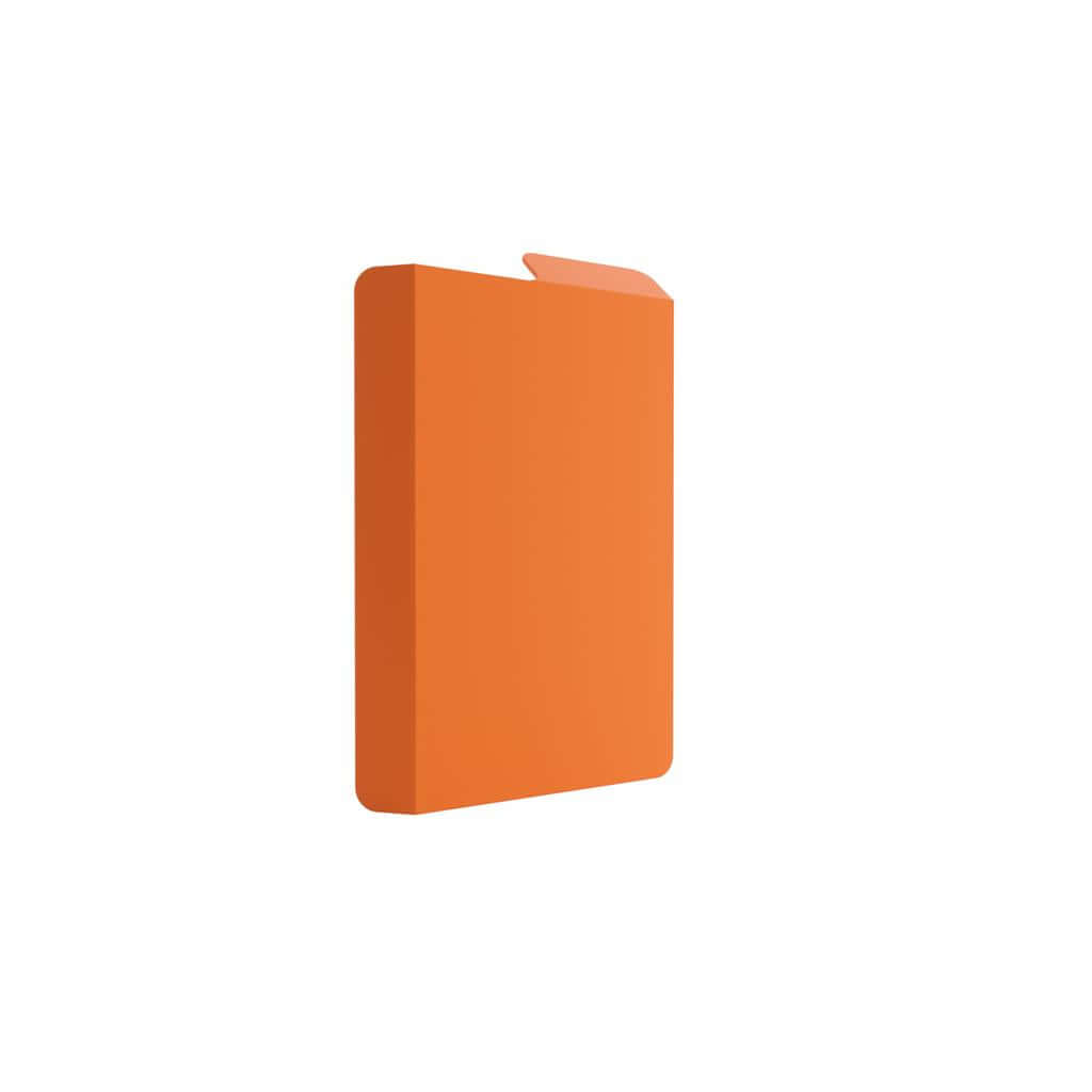 Accessoires Oranje, casual deckbox die geschikt is voor het beschermen en opbergen van maximaal 80 kaarten met dubbele sleeves.
