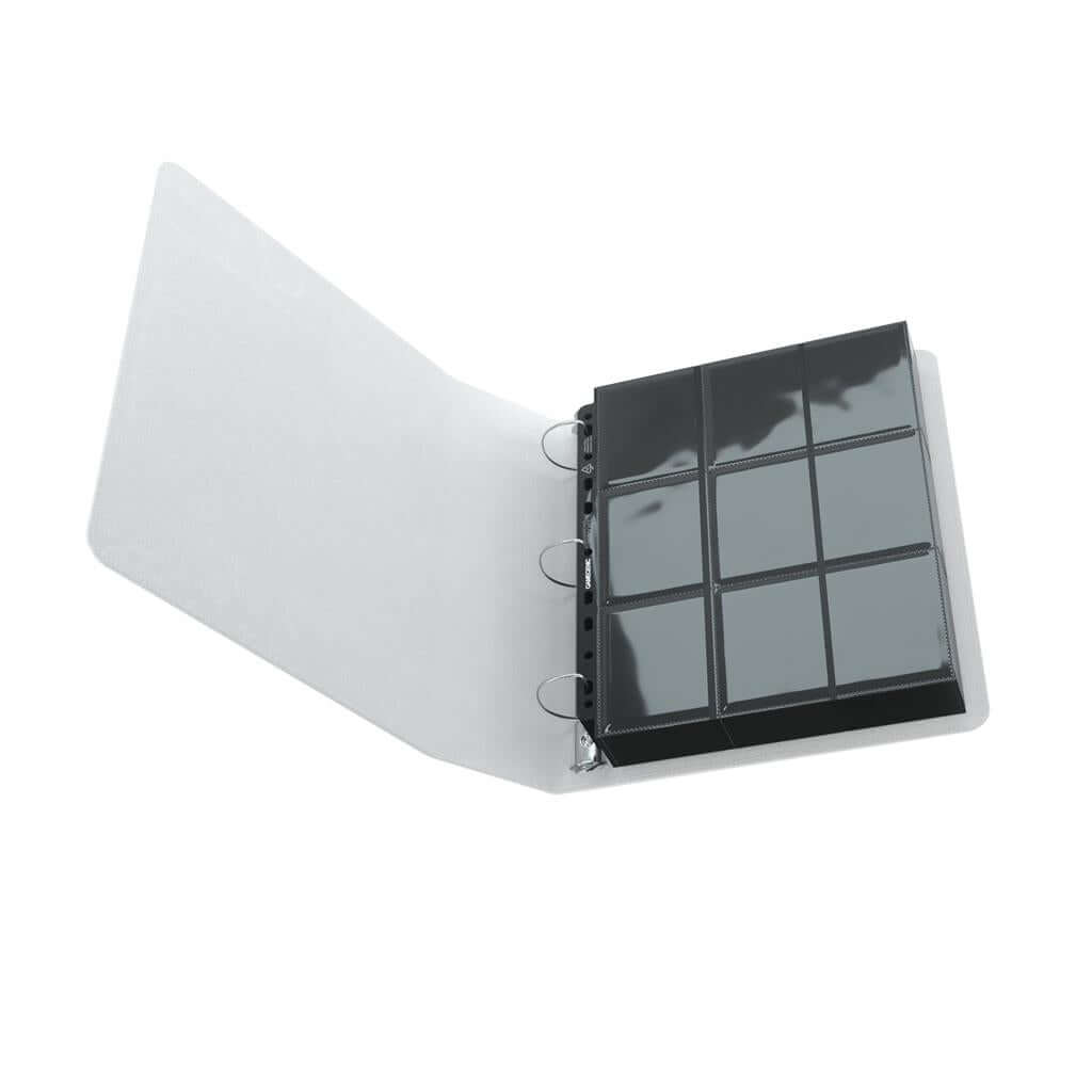 Accessoires Witte ringbandmap met 3 sterke ringen voor zowel 18-pocket als 9-pocket pagina's.