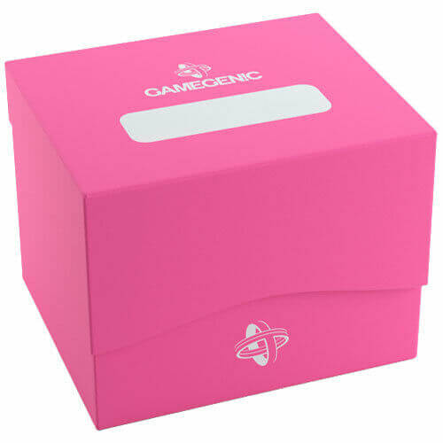 Accessoires The casual and smart solution for storing your deck! Made to fit up to 100 double-sleeved cards even in particularly thick inner sleeves, this durable deck box includes a self-locking lid and a write-on strip. Its Cobra Neck technology allows